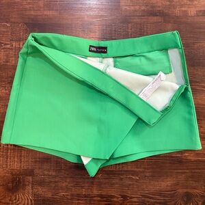 Zara Vibrant Green Skort